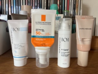 Feel the temptation to indulge in beauty treats? Is your collection overflowing with treasures? Come unite with fellow beauty enthusiasts in this lovely group!