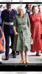 Royal Style: Diamonds are a Queen's best friend..