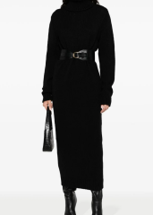 The annual hunt for a dress like this that doesn’t exist