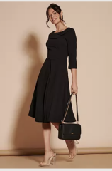 Is this jumpsuit of for a job interview?