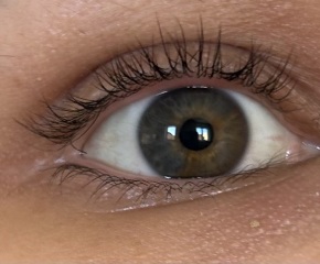 Will her eyes turn brown?