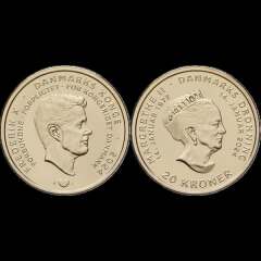 Royal Style: monkey nuts or emeralds? The discussion continues...