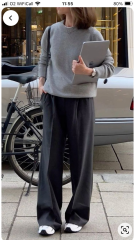 Outfit for conference in Austria but also comfy for the plane...