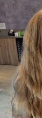 Very thick wavy hair 😍