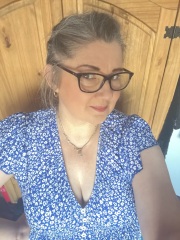 I stopped dyeing my hair in 2021… but it makes me utterly miserable. Should I stick it out or dye it again?