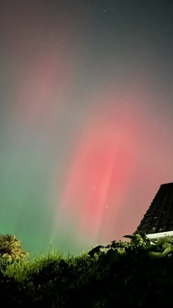 Northern lights currently visible!