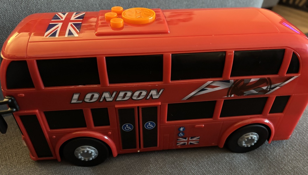 Come and tell me your dull and unexciting news 31: Calmly through the day