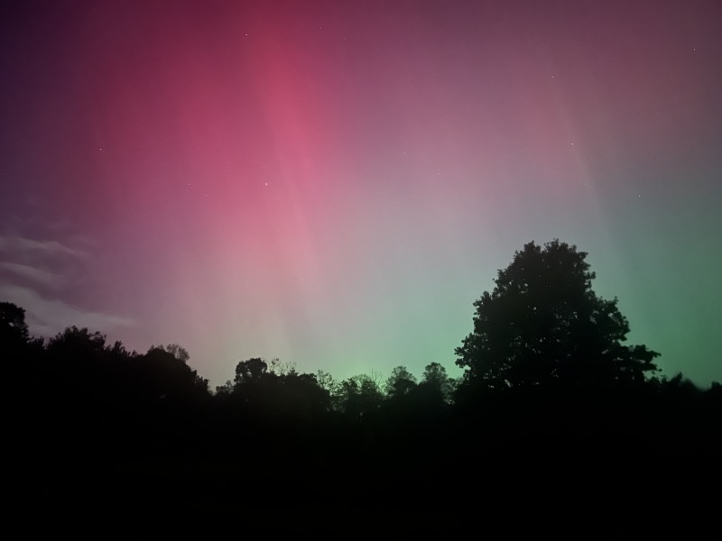 Northern lights currently visible!