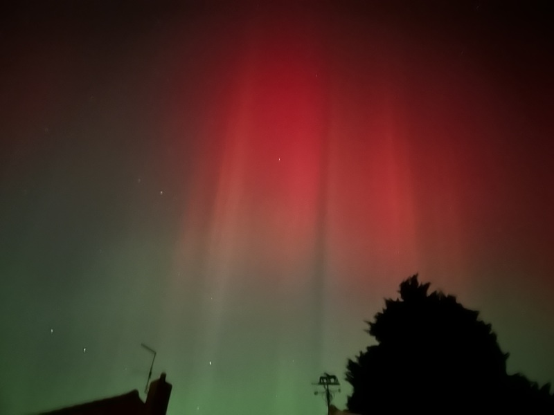 Northern lights currently visible!