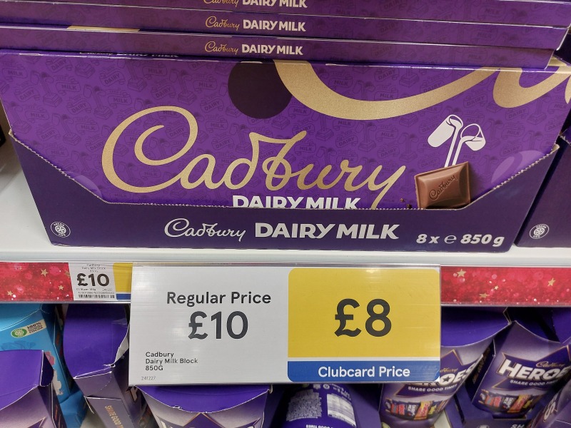 Thread 6 - the one with Otis and the Christmas miracle