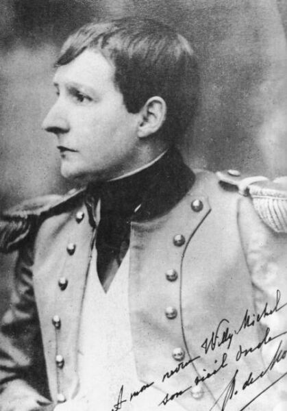 Women with alopecia harassed in woman's toilets at airport