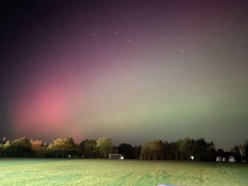 Northern lights currently visible!