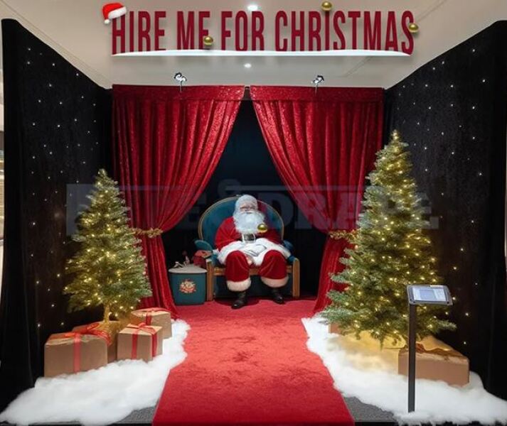 Any small businesses selling Christmas decorations etc?