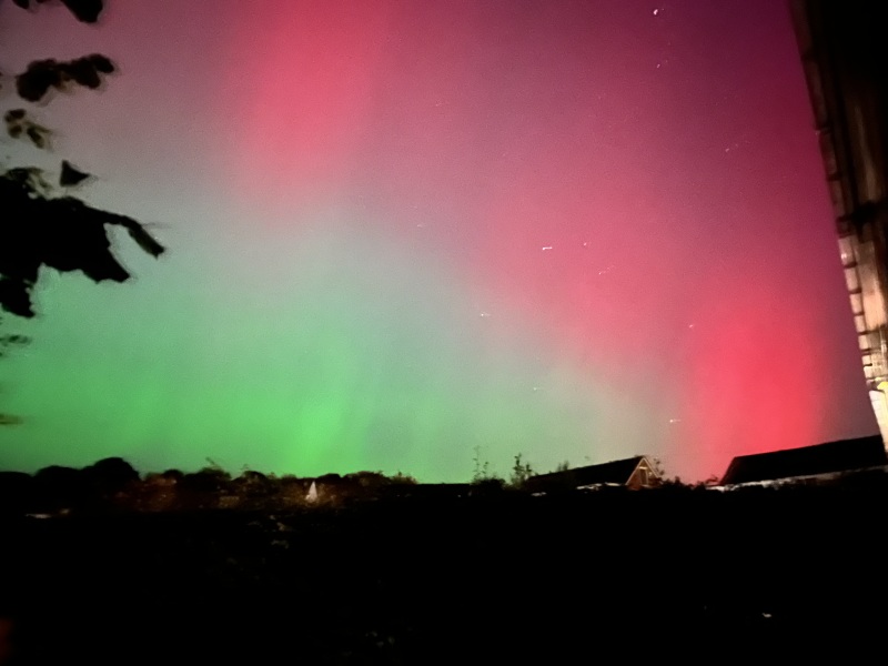 Northern lights currently visible!