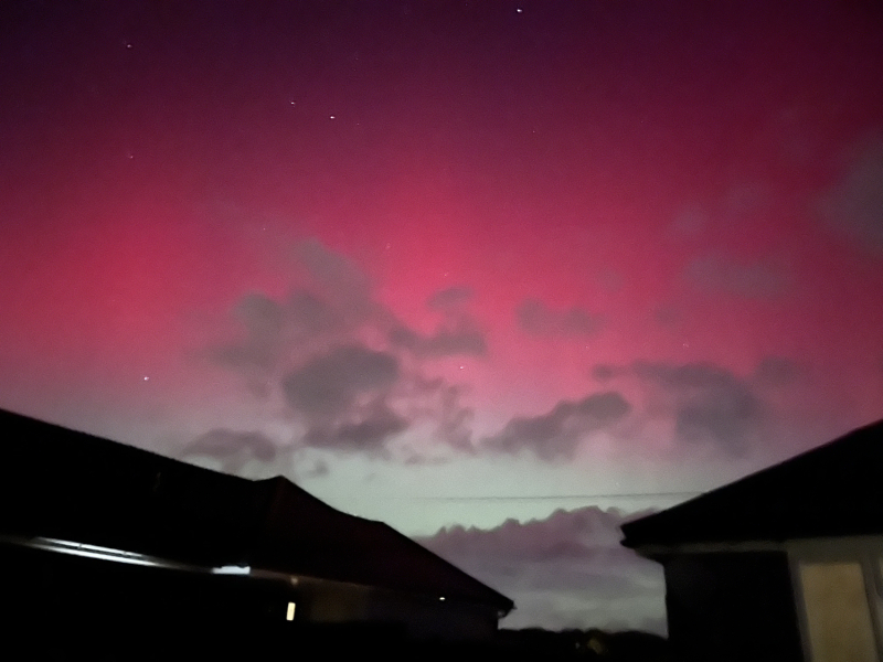 Northern lights currently visible!