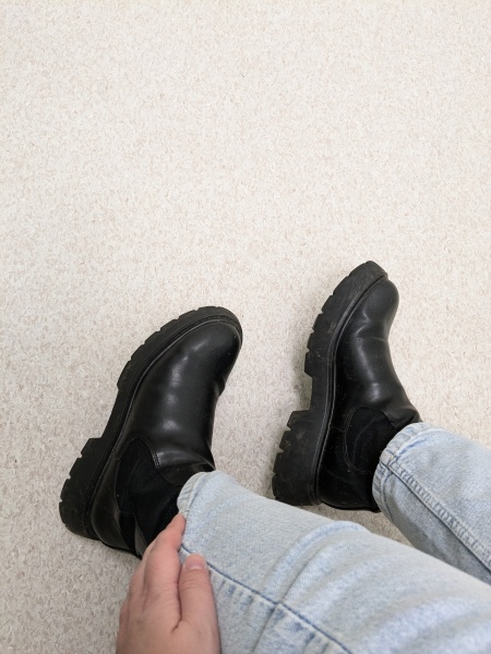 Please help me find THE Chelsea boots!!!