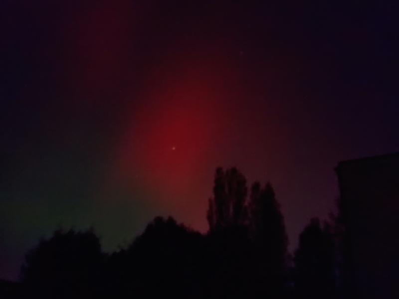 Northern lights currently visible!