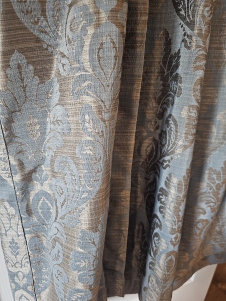 Can anyone find me curtains to match my current favourite ones please?