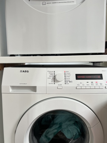 Utility room help! A sliding shelf?