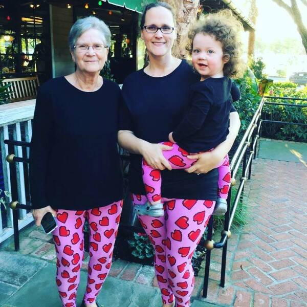 Twins should not be dressed the same