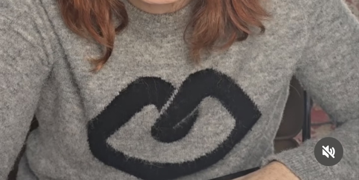 Hannah Fry's lips jumper... is it Markus Lupfer?