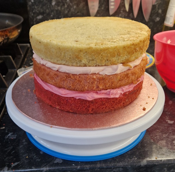 Easy and amazing cake for an 18th