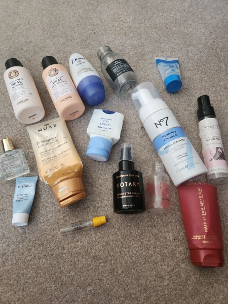 Feel the temptation to indulge in beauty treats? Is your collection overflowing with treasures? Come unite with fellow beauty enthusiasts in this lovely group!