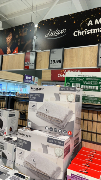 Thread 3 - The one with the Grim Giftsets