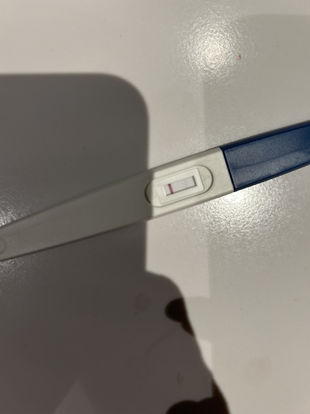 Line eyes? Or a negative