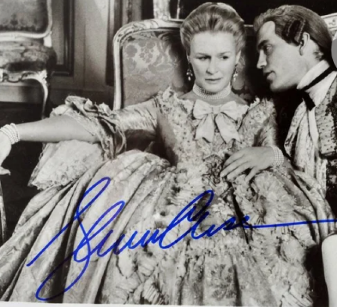 Did She Fall Or Was She Pushed? Dangerous Liaisons Readalong 2024