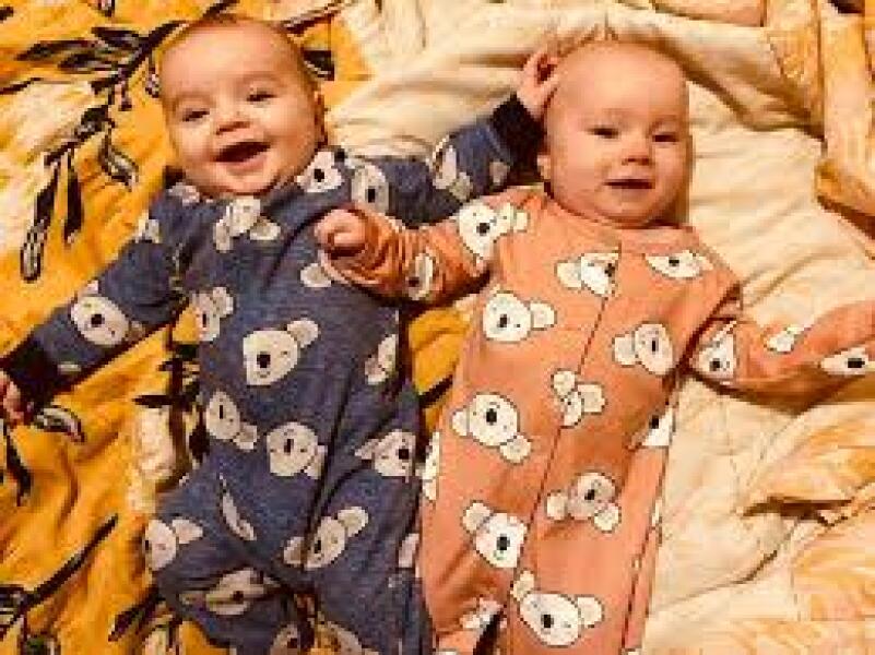 Twins should not be dressed the same