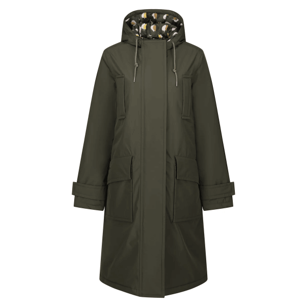 Nice waterproof coat with proper hood