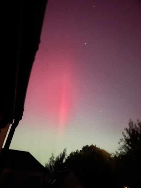 Northern lights currently visible!