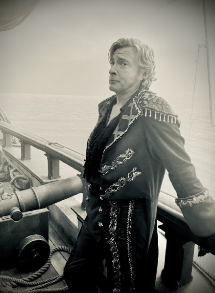 Our Flag Means Death - Thread 4: Roll up, roll up! Come join us for more pirate obsession!