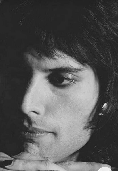 Is this the most stunning man who ever lived?