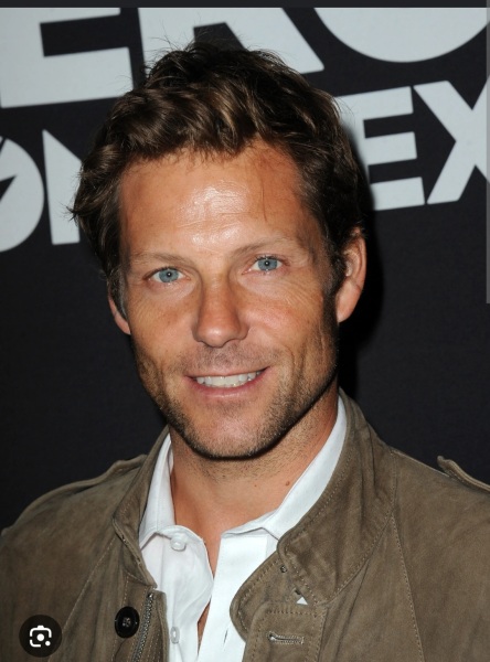Is this the most stunning man who ever lived?