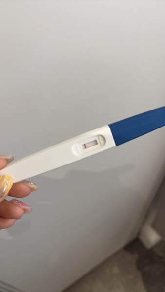 Lines eyes if no one minds