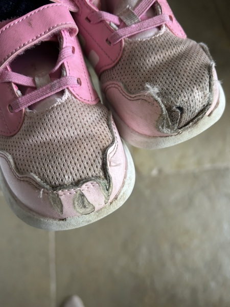 Something to fix/prevent scuff marks on toddlers shoes
