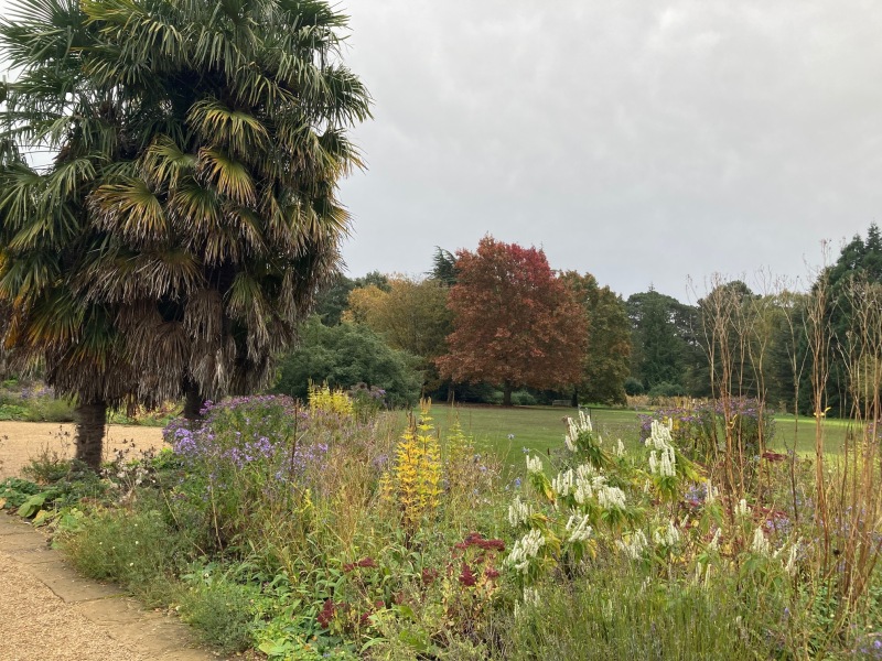 Come and tell me your dull and unexciting news 31: Calmly through the day