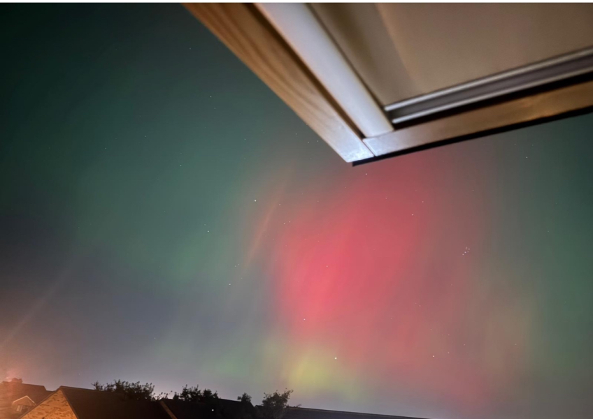 Northern lights currently visible!