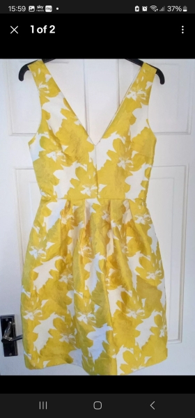 Help please for styling a white and yellow dress