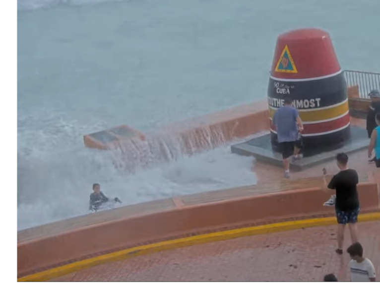TRIGGER WARNING I can’t believe some people aren’t evacuating in Florida