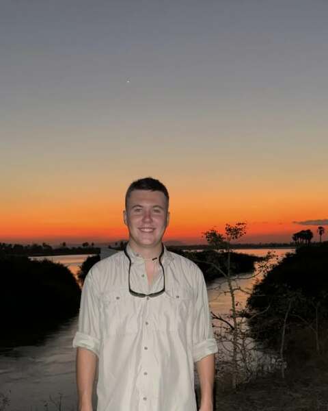 Royal Style: monkey nuts or emeralds? The discussion continues...