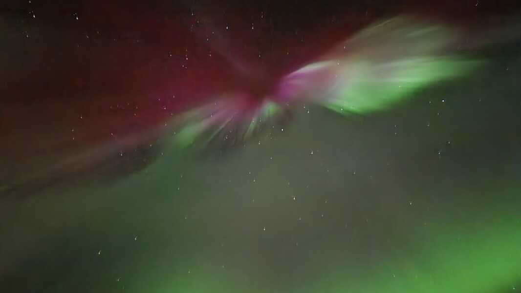 Northern lights currently visible!