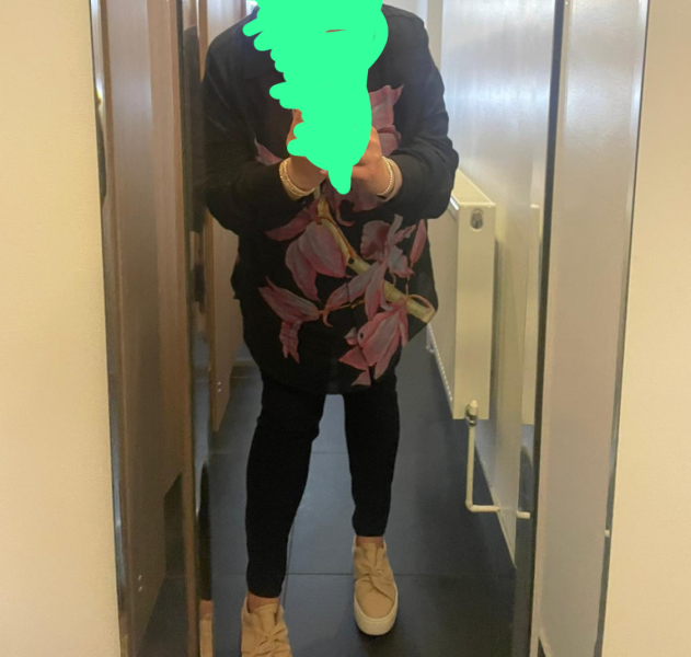 What do overweight 40+ women wear on a night out?