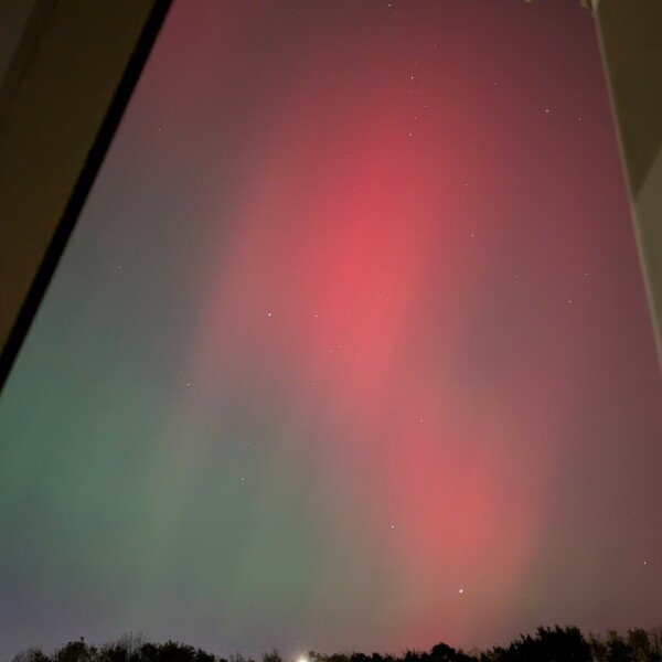 Northern lights currently visible!