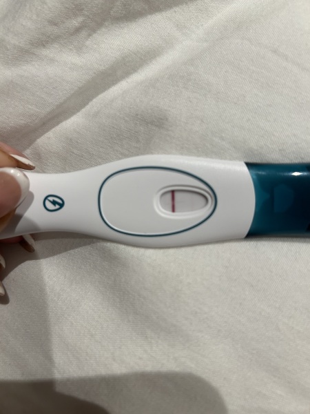 Line eyes? Or a negative