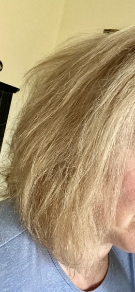 I got hair like shredded wheat