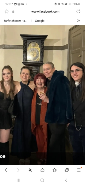 Les Parisiennes des Mamansnet: It's French charm, you know, beheaded people, red wine and blood all over the place - it's romantic, it's normal.