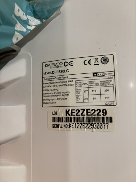 Very boring question, looking for replacement fridge shelf